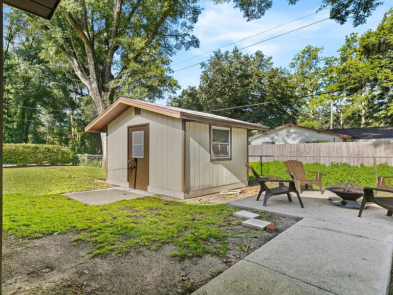 1518 NW 39th St — Photo 24