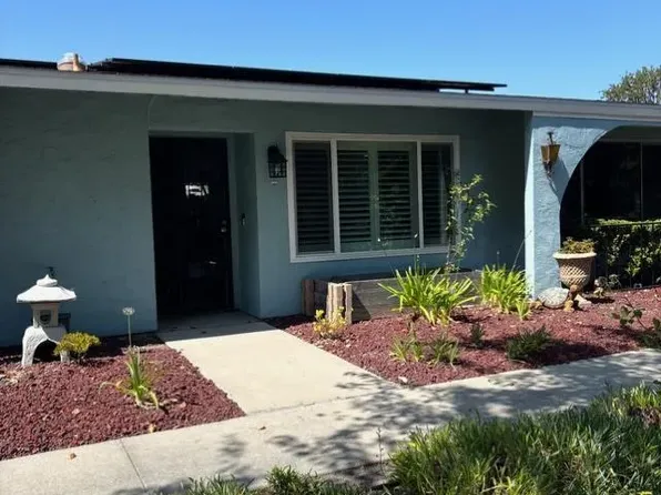 3597 Pear Blossom Dr, Oceanside, CA 92057