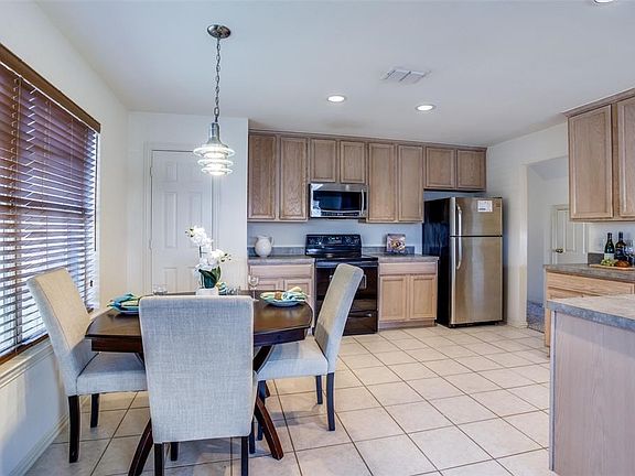 4th image of 5501 Overland Dr