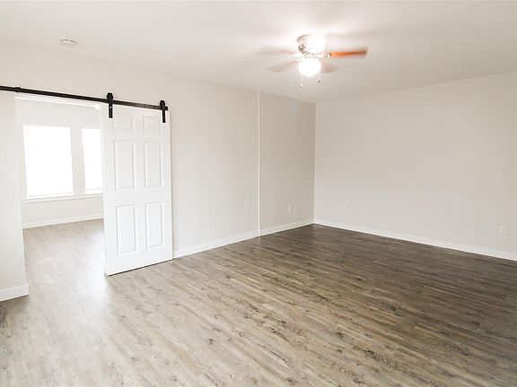 3rd image of 1214 44th St