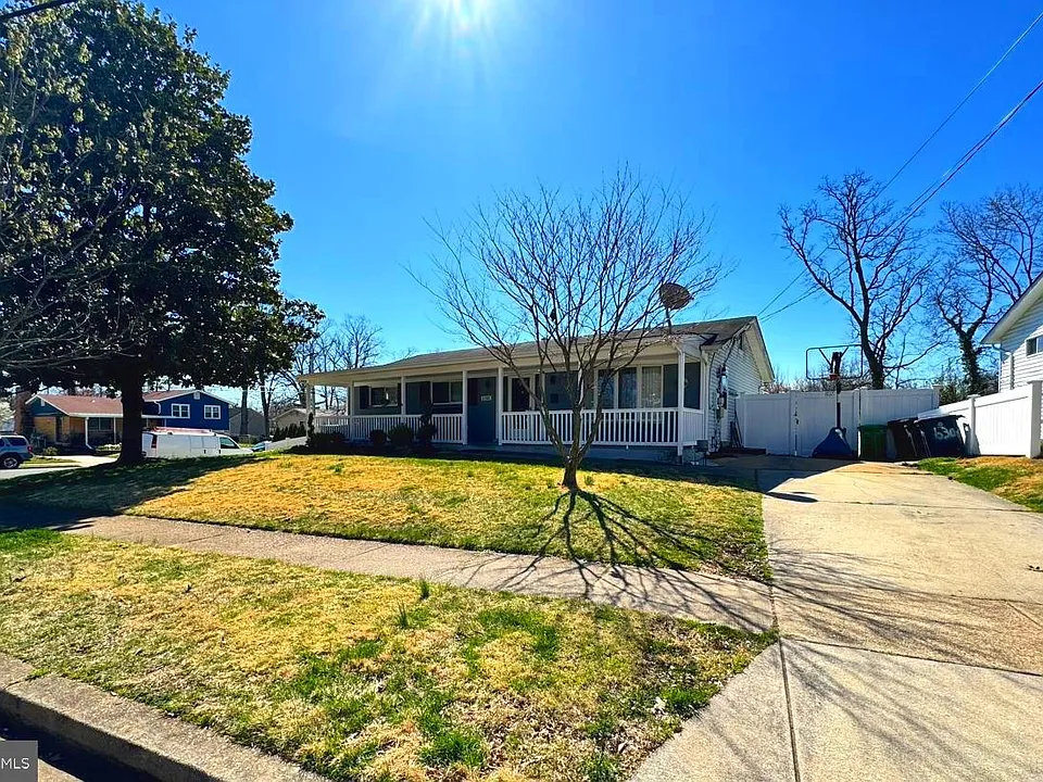 6300 Hardwood Dr