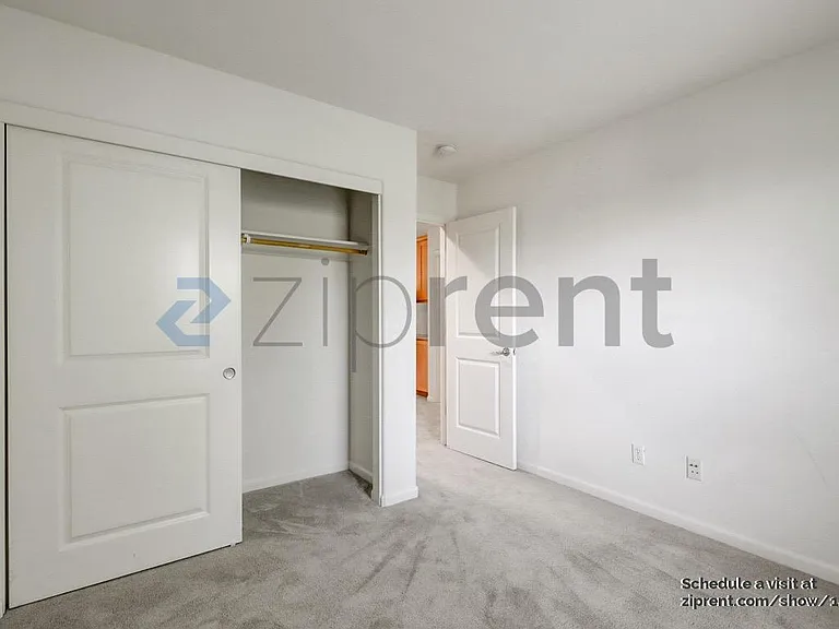 107 San Juan Batista St — Photo 12