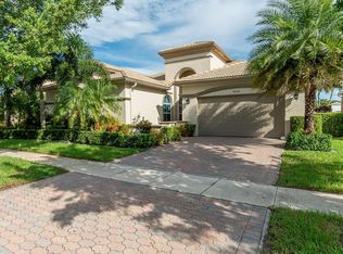 9681 Via Grandezza E, Wellington, FL 33411