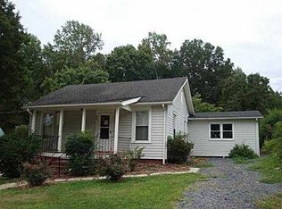 2209 Hopewell St, Asheboro, NC 27203