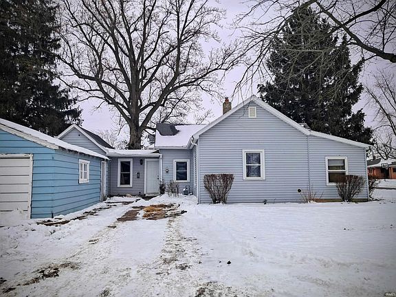 5th image of 600 E East St