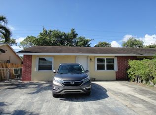 4876 Saratoga Rd, West Palm Beach, FL 33415