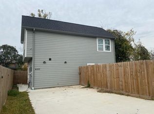 4007 King St, Houston, TX 77026