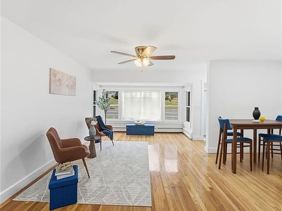 3rd image of 461 River Rd