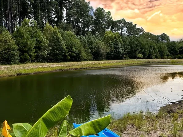 7895 Steamboat Landing Rd, Edisto Island, SC 29438