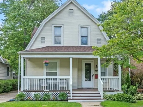 717 S Columbia Ave, Springfield, IL 62704