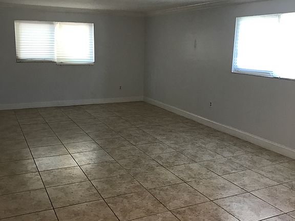 Large Livingroom