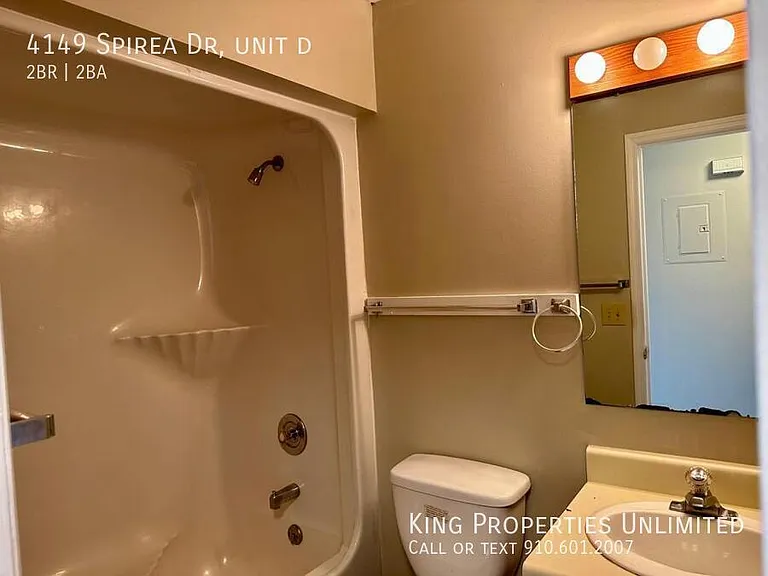 4149 Spirea Dr #D — Photo 14