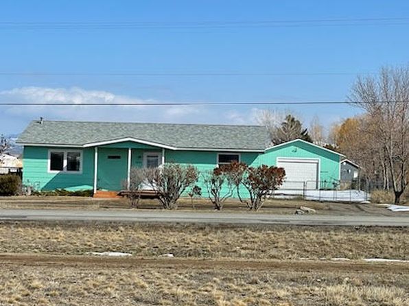 2555 Valley Dr