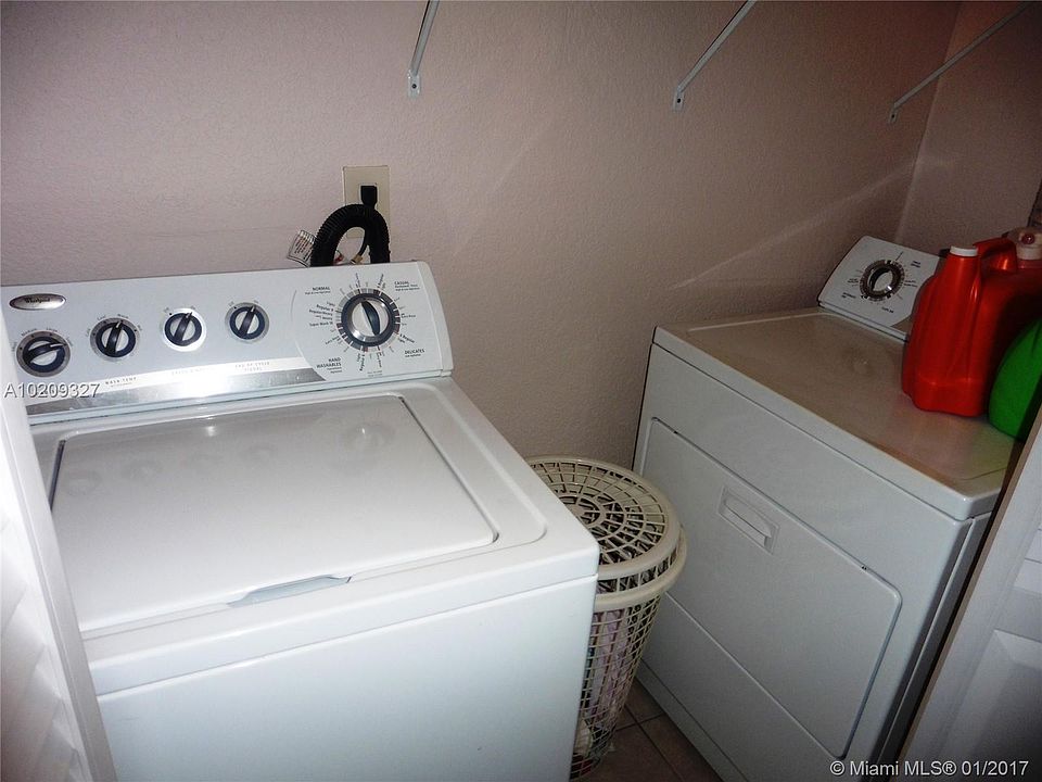 2nd image of 6950 W 6th Ave APT 525