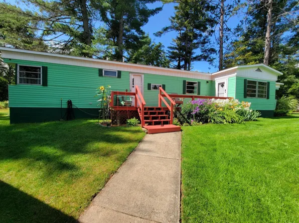 1284 Route 60, Vermontville, NY 12989