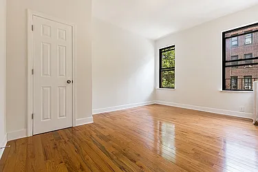 Rented by Dixon Advisory USA Inc.