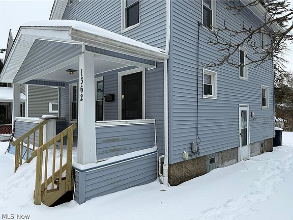 2nd image of 1362 Girard St