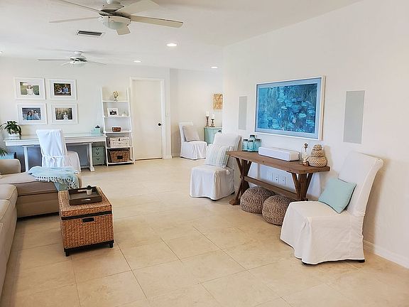4th image of 5352 Shalley Cir W