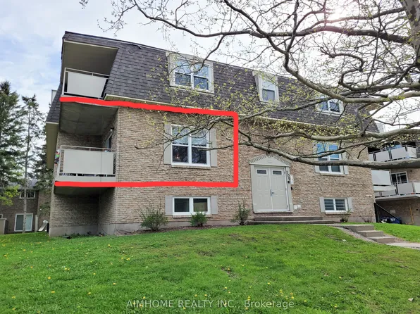 109 Westmount Rd N, Waterloo, ON N2L 5G5