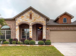 621 Clear Springs Holw, Buda, TX 78610