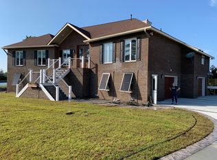 911 Hawksbill Ct, New Bern, NC 28560