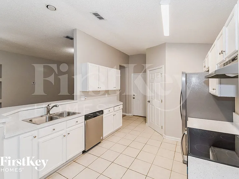 12262 Gehrig Dr — Photo 7