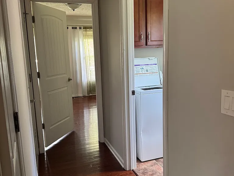 652 Winding Bluff Way — Photo 8