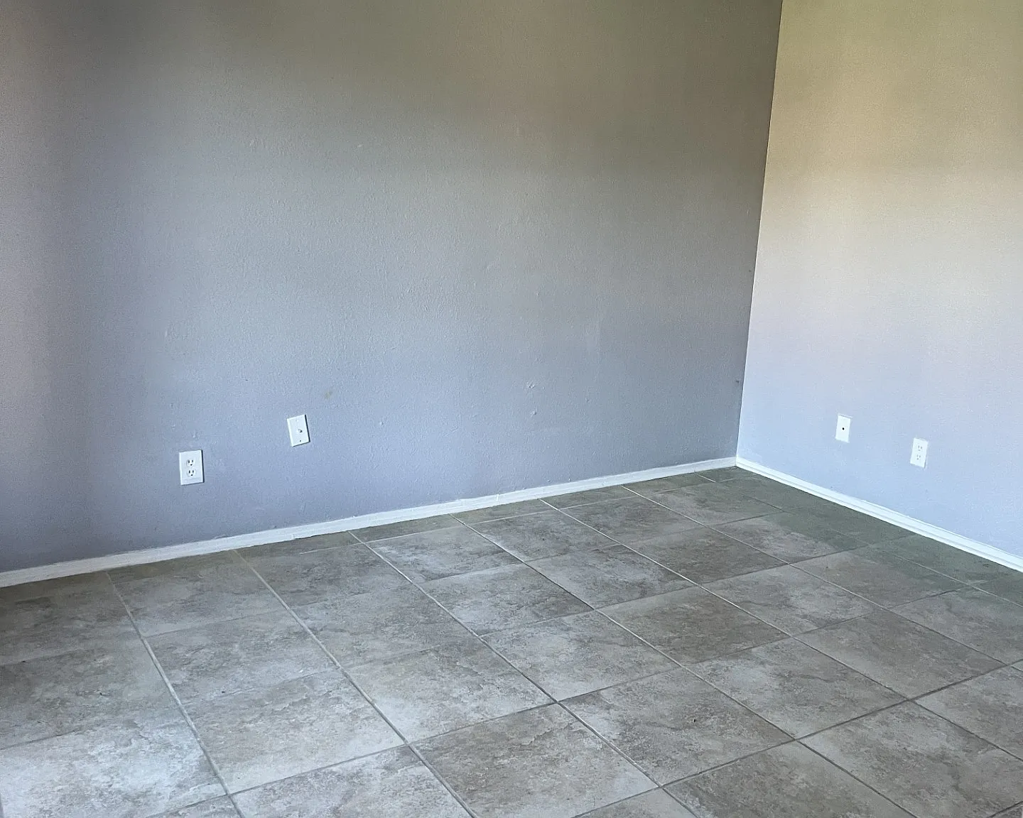 2 bed, 850 sqft, $935 — Photo 1