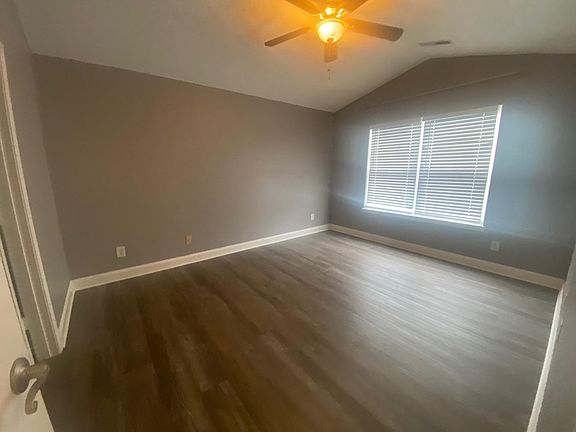 4th image of 4416 Valley Trace Ct