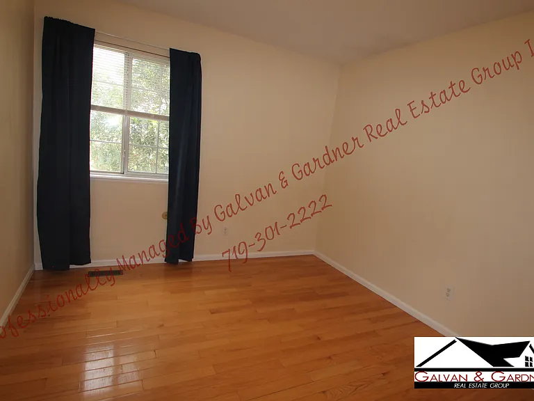 4230 Kyle Ln — Photo 8