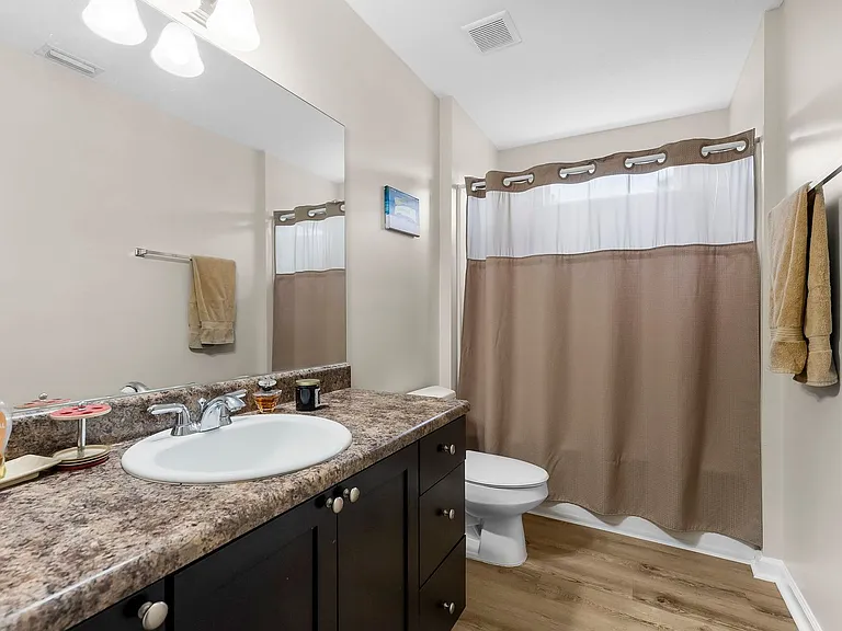 2624 Avondale Ct — Photo 28