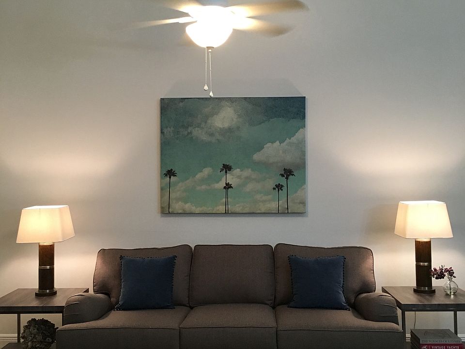 Large beautiful Living Room