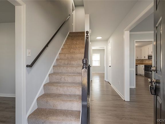 5th image of 14107 Whirlaway Mews