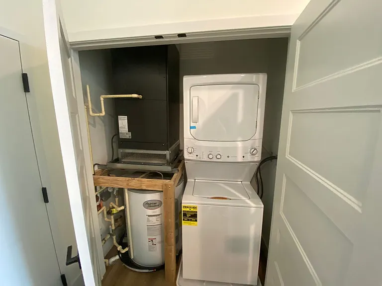 One Park Apartments — Photo 123