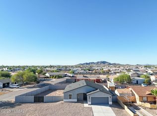 10398 W Midnight Dr, Arizona City, AZ 85123