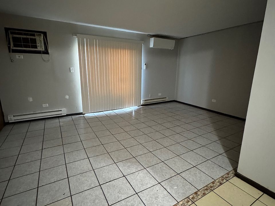 1st image of 1908 N Green Ln N APT 1A