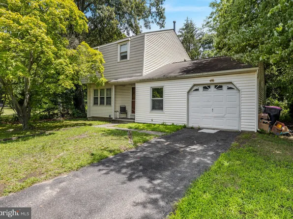 649 Good Intent Rd, Blackwood, NJ 08012