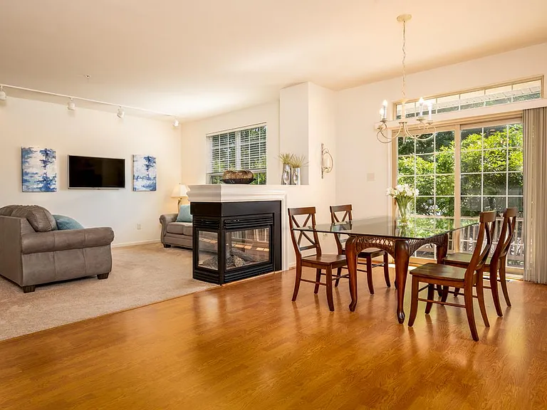 Heritage Orchard Hill Townhome Rentals — Photo 9