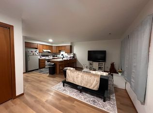 1107 7th Ave N #5, Clear Lake, IA 50428