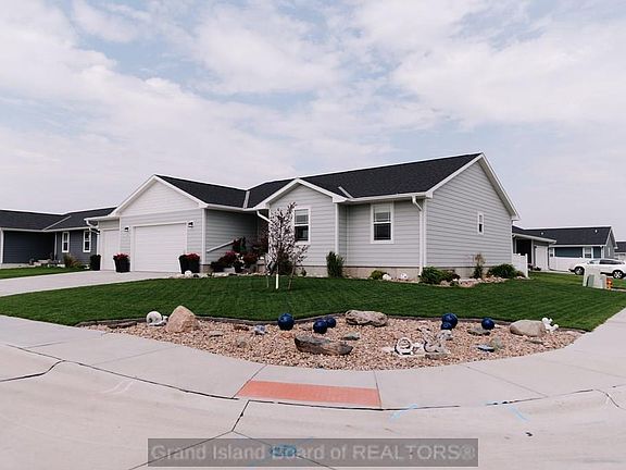 2nd image of 539 Little Bluestem Dr S