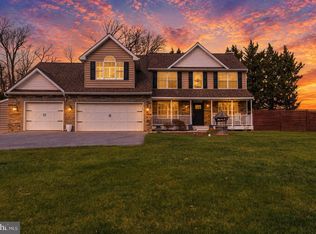 1901 Tea Mint Dr, Westminster, MD 21157