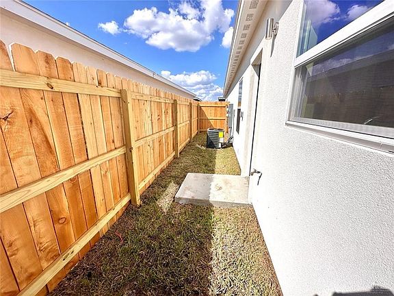 2nd image of 3908 Walnut Ave #1