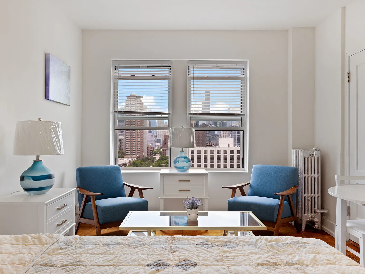 1100 N. LASALLE APARTMENTS — Photo 1