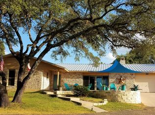 2055 Island Vw, Canyon Lake, TX 78133