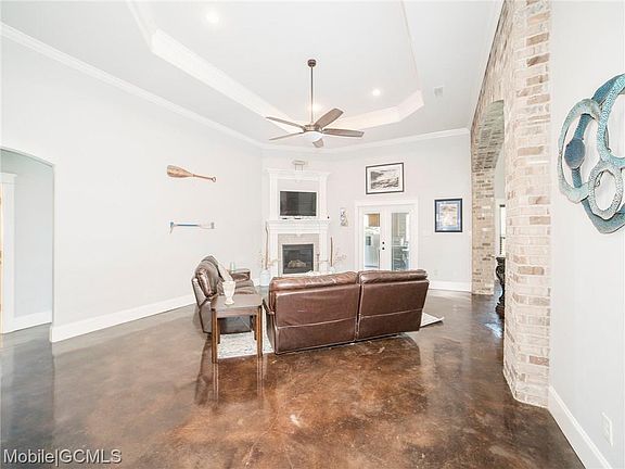 3rd image of 10335 Parker Station Ct