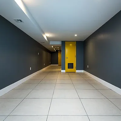 Rented by Nooklyn NYC LLC | media 47