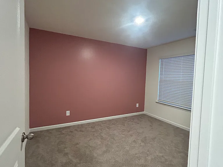 2940 Brooks Meadow Ln — Photo 32