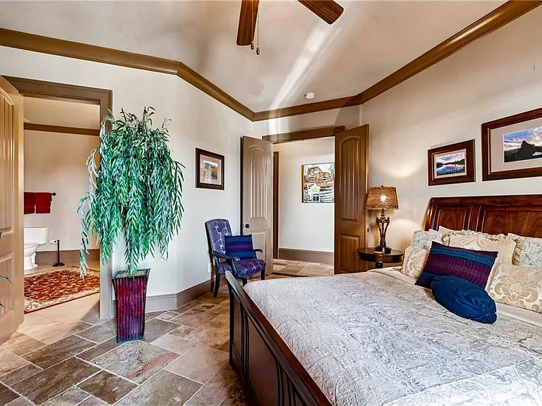 6407 Grand Marina Cir — Photo 124