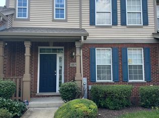 6575 Pine Lake Dr, Tinley Park, IL