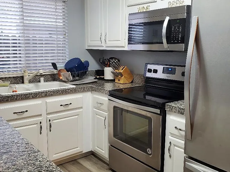 1251 Crescendo Dr — Photo 8